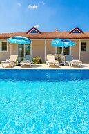 Villa Duman 3 Large Private Pool A C Wifi Car Not Required - 3166