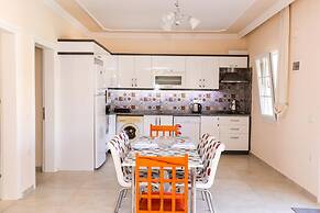 Villa Duman 3 Large Private Pool A C Wifi Car Not Required - 3166