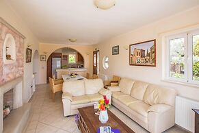 Villa Callistemon Large Private Pool Sea Views A C Wifi - 3269