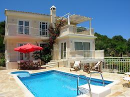 Villa Callistemon Large Private Pool Sea Views A C Wifi - 3269