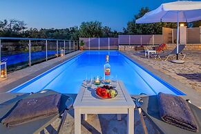 Villa Constadina Large Private Pool A C Wifi - 3331