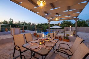 Villa Constadina Large Private Pool A C Wifi - 3331