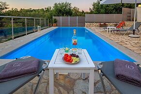 Villa Constadina Large Private Pool A C Wifi - 3331