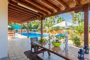 Villa Jan Lui Large Private Pool Walk to Beach Sea Views A C Wifi Eco-