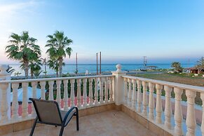 Villa Jan Lui Large Private Pool Walk to Beach Sea Views A C Wifi Eco-