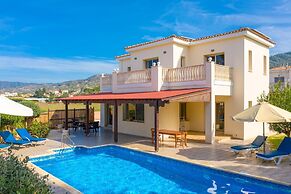 Villa Jan Lui Large Private Pool Walk to Beach Sea Views A C Wifi Eco-