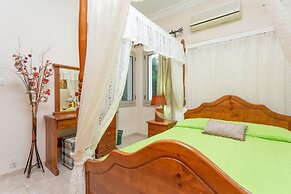 Villa Jan Lui Large Private Pool Walk to Beach Sea Views A C Wifi Eco-