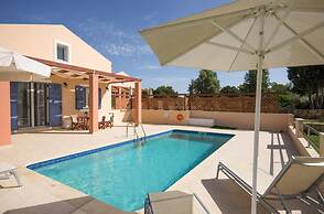 Nafsika Beach House Large Private Pool Walk to Beach Sea Views A C Wif