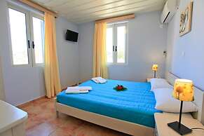 Nafsika Beach House Large Private Pool Walk to Beach Sea Views A C Wif