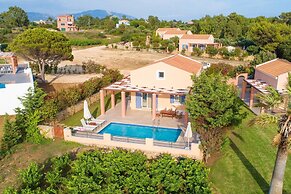Maria Beach House Large Private Pool Walk to Beach Sea Views A C Wifi 