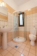 Villa Marina Large Private Pool Walk to Beach Sea Views A C Wifi Car N