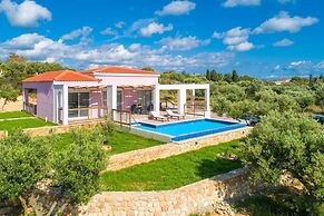 Vatsa Beach Villa Large Private Pool Walk to Beach Sea Views A C Wifi 