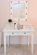 Villa Frosso Large Private Pool Walk to Beach Sea Views A C Wifi Car N