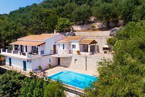 Villa Kerkyroula Large Private Pool Walk to Beach Sea Views A C Wifi C