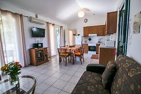 Villa Melissa Large Private Pool Walk to Beach Sea Views A C Wifi Car 