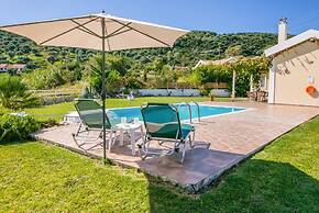Villa Melissa Large Private Pool Walk to Beach Sea Views A C Wifi Car 