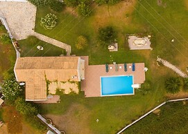 Villa Melissa Large Private Pool Walk to Beach Sea Views A C Wifi Car 