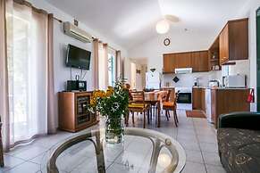 Villa Melissa Large Private Pool Walk to Beach Sea Views A C Wifi Car 