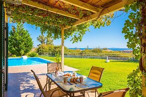 Villa Melissa Large Private Pool Walk to Beach Sea Views A C Wifi Car 
