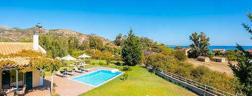 Villa Melissa Large Private Pool Walk to Beach Sea Views A C Wifi Car 