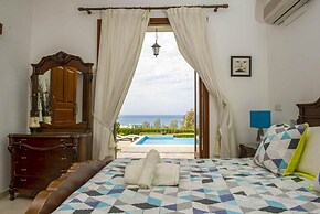 Villa Minoas Large Private Pool Walk to Beach Sea Views A C Wifi Eco-f