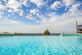 Villa Minoas Large Private Pool Walk to Beach Sea Views A C Wifi Eco-f