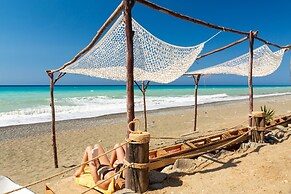 Villa Minoas Large Private Pool Walk to Beach Sea Views A C Wifi Eco-f