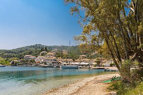 Anna Apartment Walk to Beach A C Wifi Car Not Required - 2451