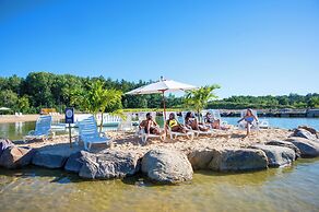 Aloha Beach Resort
