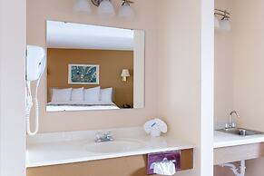 Aloha Beach Resort