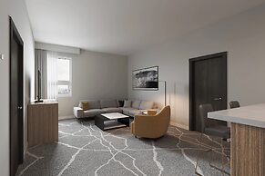 Delta Hotels by Marriott Grande Prairie Airport