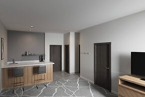 Delta Hotels by Marriott Grande Prairie Airport