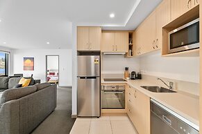 Residence du Lac by Staysouth