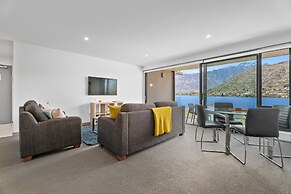 Residence du Lac by Staysouth