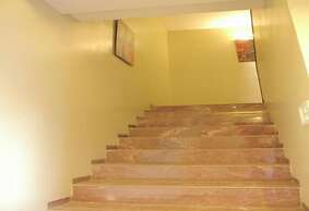 Hotel Grand Gaayatris