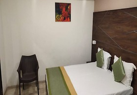 Hotel Grand Gaayatris