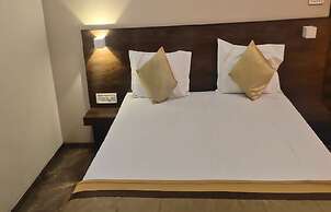 Hotel Grand Gaayatris