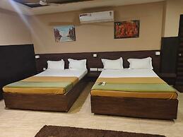 Hotel Grand Gaayatris