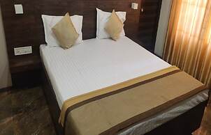 Hotel Grand Gaayatris