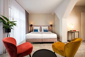 MR67 Mayera Rapaporta