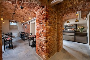 MR67 Mayera Rapaporta