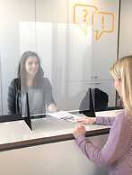 La Maison Hotel - Boardinghouse