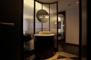 Awann Sewu Boutique Hotel and Suite