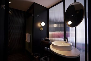 Awann Sewu Boutique Hotel and Suite