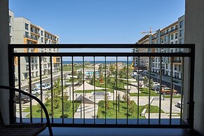Seaside Mamaia