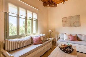 Lithos Stoupa Villas