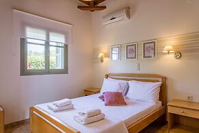 Lithos Stoupa Villas