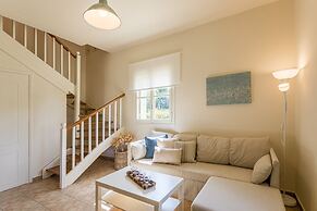 Lithos Stoupa Villas