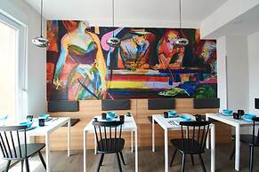 Bed and Breakfast Sky