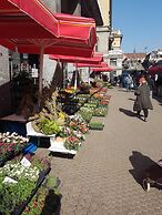 Bed and Breakfast Sky